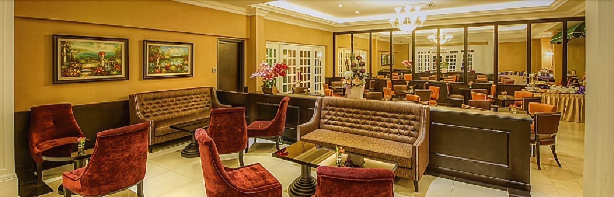 Merdeka Hotel Kluang Extérieur photo