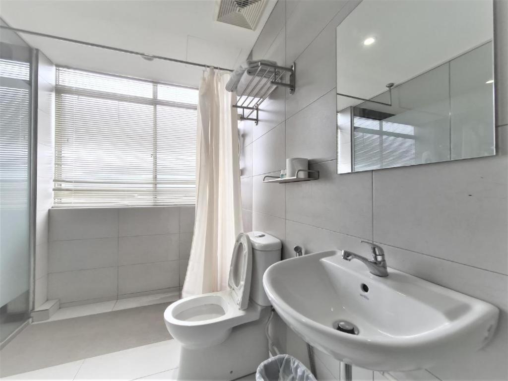 Merdeka Hotel Kluang Extérieur photo